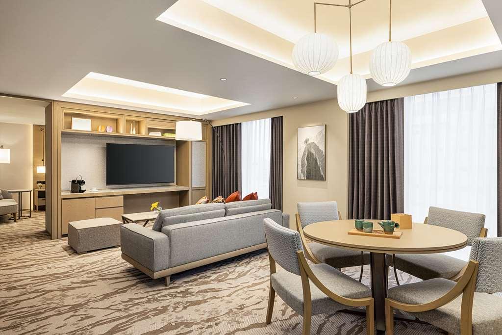Hotel Doubletree By Hilton Toyama Station Zimmer foto