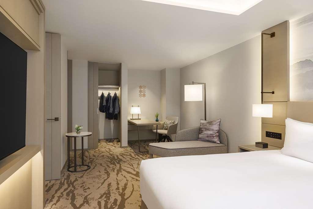 Hotel Doubletree By Hilton Toyama Station Zimmer foto